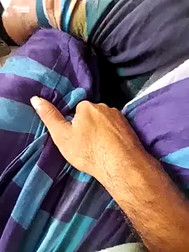 hackyourpussyxh online show from October 2025 02:26:02 AM