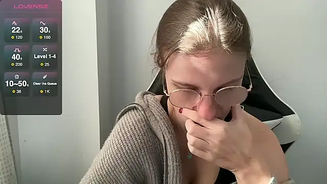 BustyKellyXXX online show from November 2025 10:04:02 AM