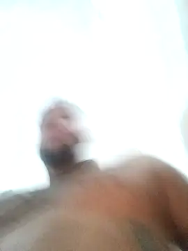 Frank0021 online show from November 2025 11:36:02 PM