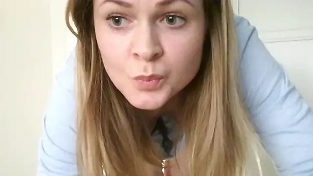 Ginger-bb online show from March 2026 08:26:33 AM