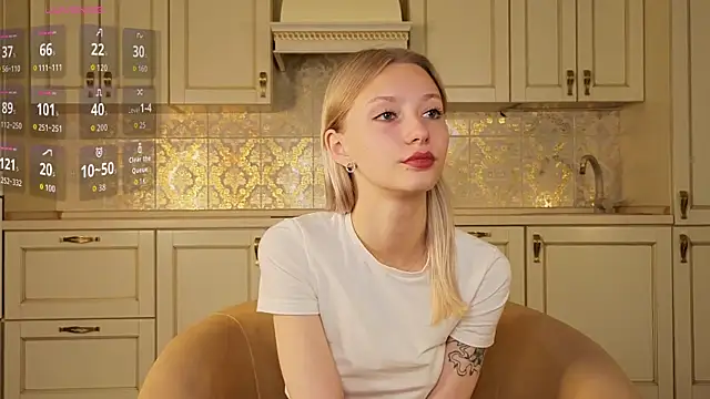KatieFoulk online show from September 2025 03:12:02 PM