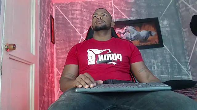 big blackmen19 online show from October 2025 02:32:02 PM