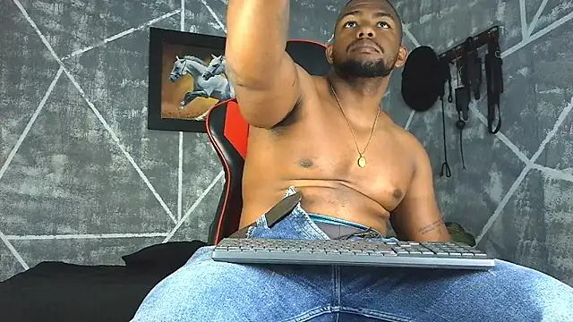 big blackmen19 online show from March 2026 01:20:01 AM