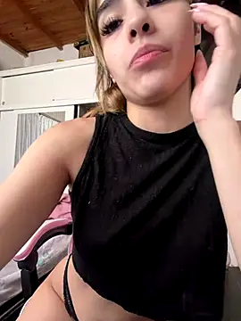 Babylovetiernax online show from October 2025 02:37:02 PM