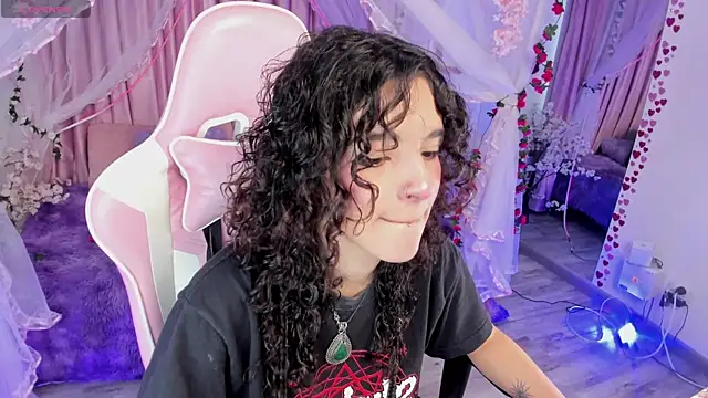 bunny curly online show from September 2025 01:32:01 PM