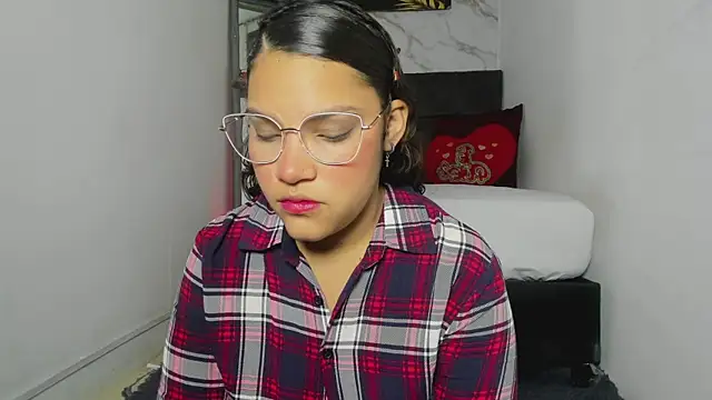 aly n sebas online show from October 2025 11:52:02 AM