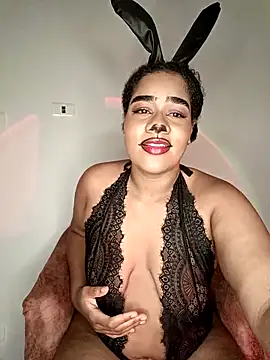 Snapshot of Maaaar_ chatting on April 2026 11:57:01 PM Maaaar online show from April 2026 11:57:01 PM