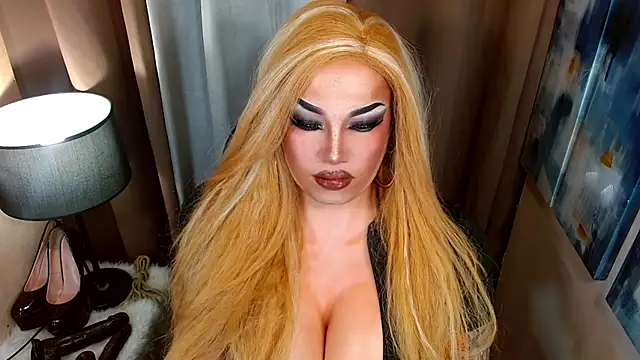 Snapshot of xmadisonmitressxx chatting on October 2025 09:29:02 AM xmadisonmitressxx online show from October 2025 09:29:02 AM