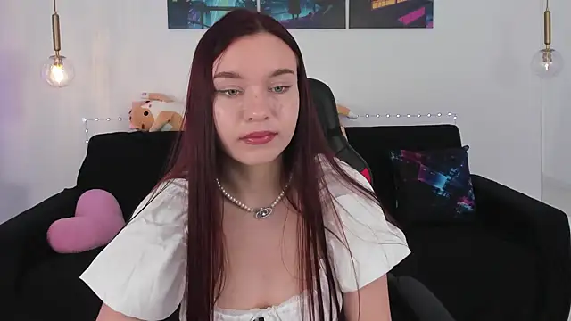 NoraHaynes online show from September 2025 03:09:02 AM