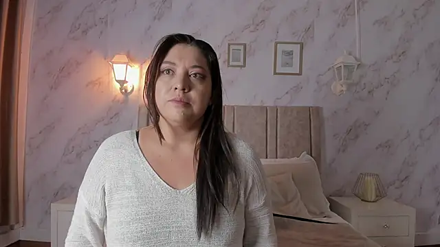 Paula And online show from March 2026 11:12:01 AM