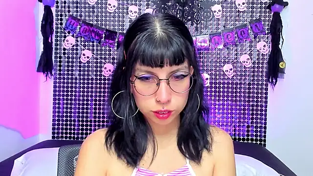 Rose 72 online show from October 2025 08:09:02 PM