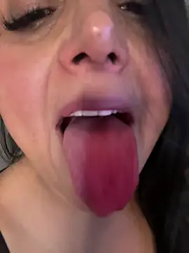 hotadhara01 online show from April 2026 02:33:02 AM