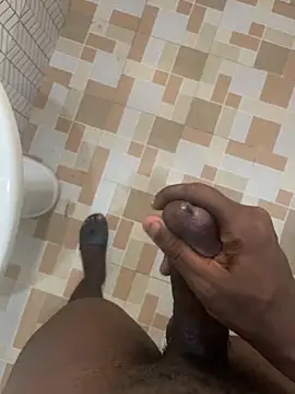 Snapshot of Bigddeee chatting on November 2025 12:11:01 PM Bigddeee online show from November 2025 12:11:01 PM