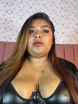 Snapshot of Hela_Collins chatting on October 2025 11:02:02 PM Hela Collins online show from October 2025 11:02:02 PM