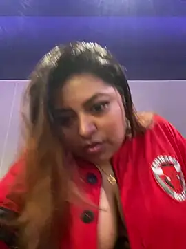 Snapshot of Hela_Collins chatting on October 2025 05:03:01 PM Hela Collins online show from October 2025 05:03:01 PM