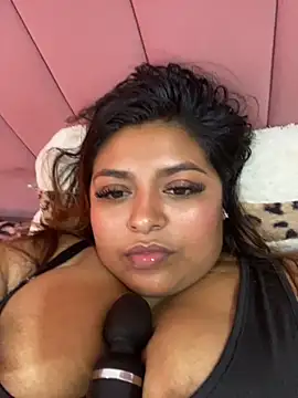 Snapshot of Hela_Collins chatting on October 2025 11:22:01 AM Hela Collins online show from October 2025 11:22:01 AM