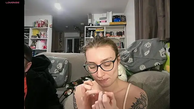 harleyblair online show from February 2026 09:36:02 PM