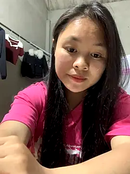 NhuFox online show from November 2025 01:00:02 PM