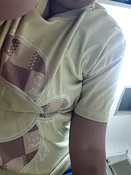 Snapshot of Anjali143142 chatting on September 2025 10:26:02 AM Anjali143142 online show from September 2025 10:26:02 AM