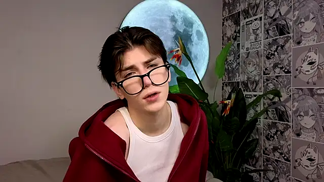 Oliver Starboy online show from October 2025 05:27:01 AM