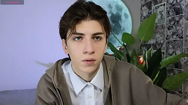 Oliver Starboy online show from October 2025 08:12:01 AM