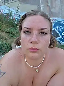 MaeNoir online show from July 2026 01:43:02 PM