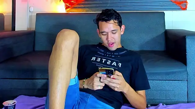 jeremytonner online show from October 2025 03:56:02 AM