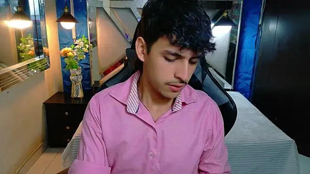 Snapshot of Alan_Del_Reyx chatting on February 2026 07:54:01 PM Alan Del Reyx online show from February 2026 07:54:01 PM