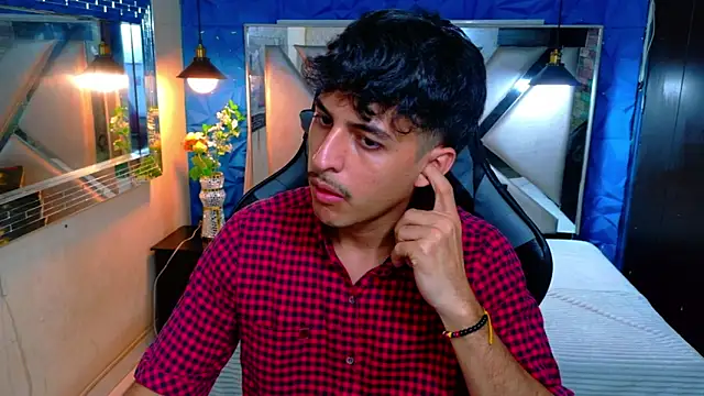 Snapshot of Alan_Del_Reyx chatting on March 2026 03:19:01 AM Alan Del Reyx online show from March 2026 03:19:01 AM