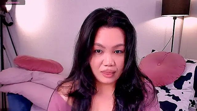 KellyOldridge online show from July 2026 10:34:01 PM