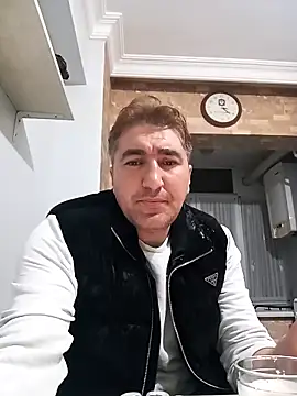 Snapshot of mert0359 chatting on October 2025 12:22:02 AM mert0359 online show from October 2025 12:22:02 AM