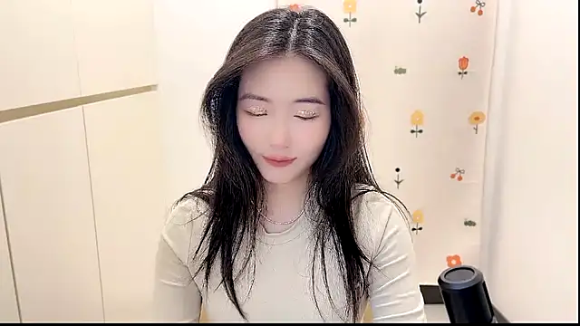 Rosalind xixi online show from October 2025 02:44:01 AM