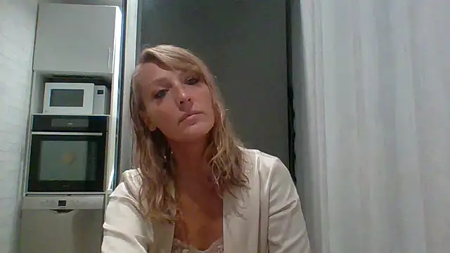 Vexxaa online show from September 2025 06:13:02 PM