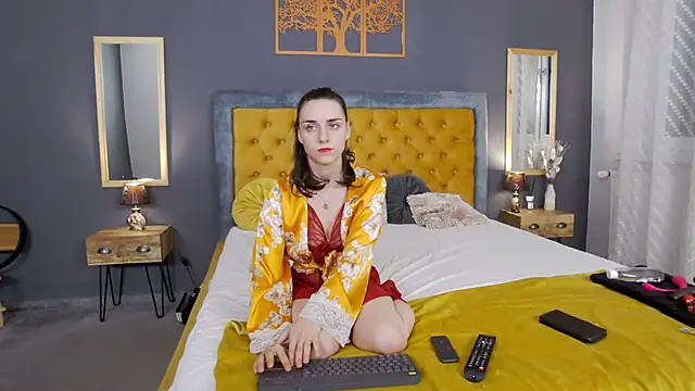 Jessica White  online show from October 2025 03:51:01 AM