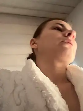 IsabellaEtha online show from December 2025 10:08:02 AM