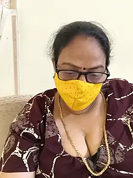 Snapshot of heera-rani chatting on July 2026 06:17:02 AM heera-rani online show from July 2026 06:17:02 AM