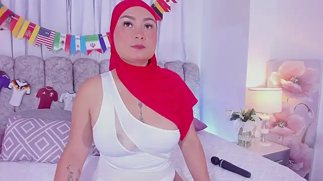 Snapshot of azaharaaa_ chatting on June 2026 11:47:02 AM azaharaaa online show from June 2026 11:47:02 AM