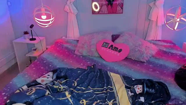 Hannahpage online show from September 2025 11:47:01 AM