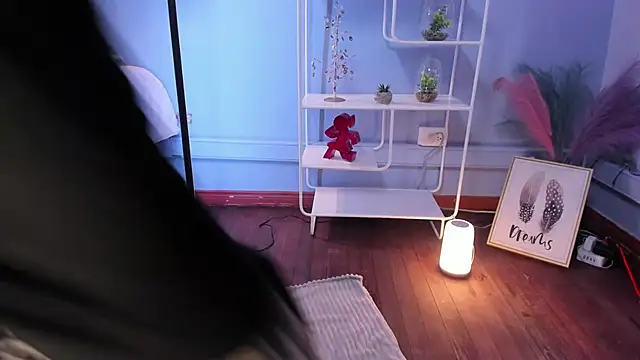 Hannahpage online show from February 2026 12:43:02 PM