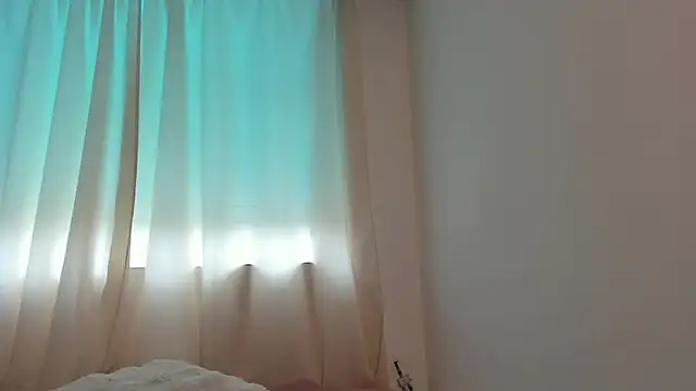 canelleGarces online show from February 2026 05:53:02 PM