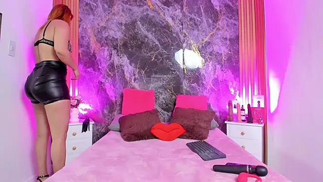 MIIRANDAHOT online show from November 2025 12:59:02 PM