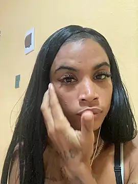 lareynazendeya xh online show from March 2026 09:21:02 AM