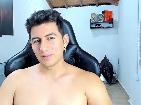 Leo Neumann online show from October 2025 01:06:01 AM