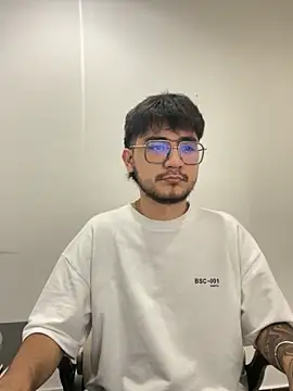 Snapshot of DanteRushh chatting on October 2025 12:05:01 PM DanteRushh online show from October 2025 12:05:01 PM