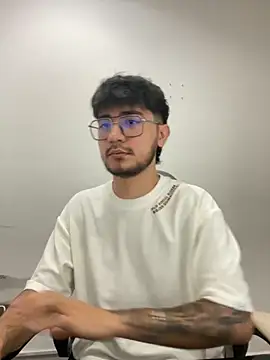 Snapshot of DanteRushh chatting on October 2025 11:22:01 AM DanteRushh online show from October 2025 11:22:01 AM