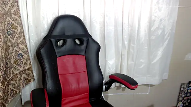 jacobbiker online show from November 2025 04:34:02 PM