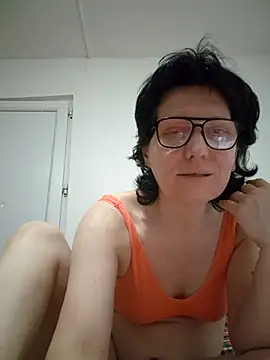 Snapshot of Vera_Elle chatting on March 2026 08:00:01 PM Vera Elle online show from March 2026 08:00:01 PM