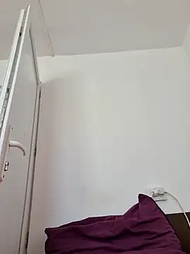 Snapshot of Vera_Elle chatting on April 2026 06:52:01 AM Vera Elle online show from April 2026 06:52:01 AM