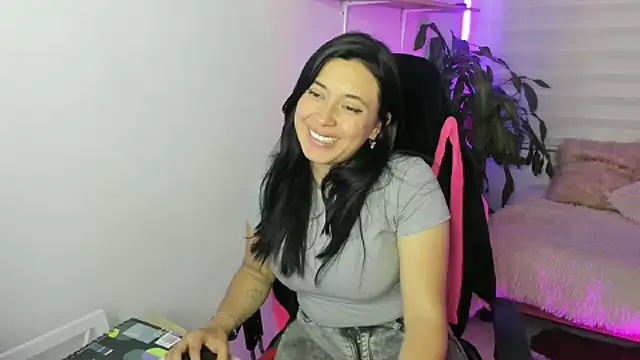 Snapshot of celeste_bonnet1 chatting on September 2025 11:53:02 PM celeste bonnet1 online show from September 2025 11:53:02 PM