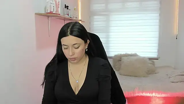 Snapshot of celeste_bonnet1 chatting on October 2025 07:20:02 PM celeste bonnet1 online show from October 2025 07:20:02 PM